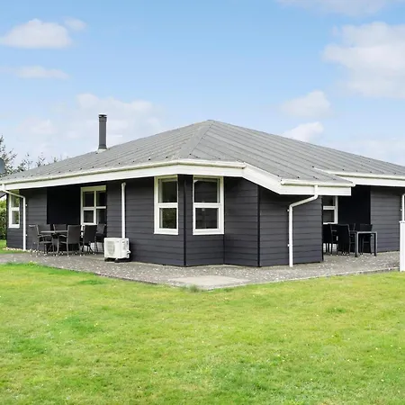 Ferienhaus In With Sauna