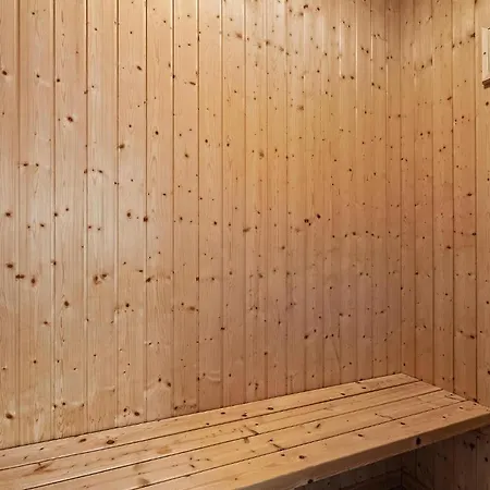 In With Sauna Tarm