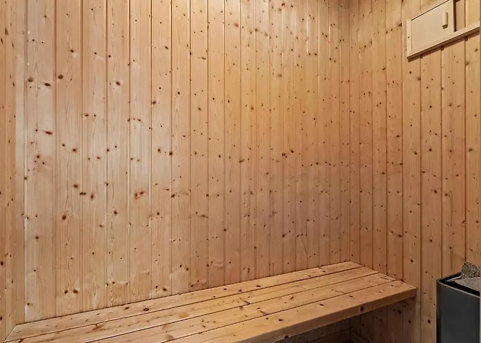 In With Sauna Tarm